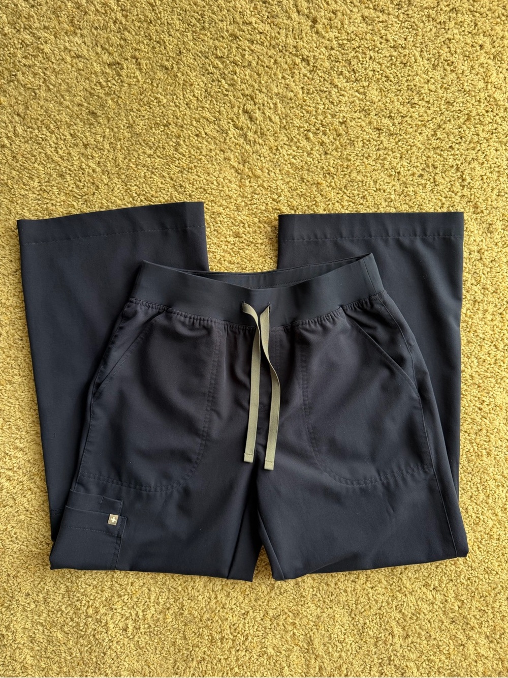 FIGS SCRUB PANTS